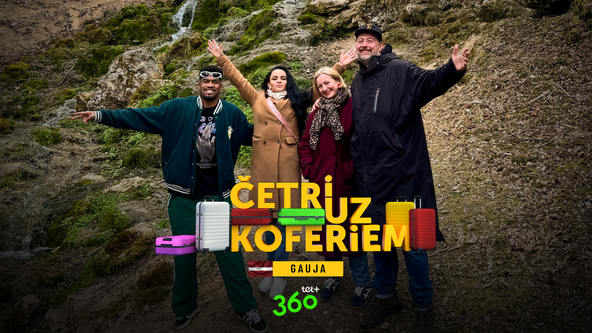 Četri uz koferiem
