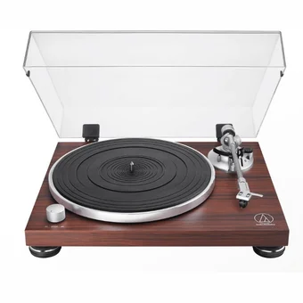 Vinila plašu atskaņotājs Audio-Technica AT-LPW50BTRW Brown