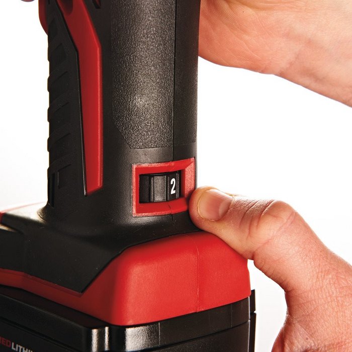 Milwaukee taisnleņķa urbjmašīna C18 RAD-0 4933427189
