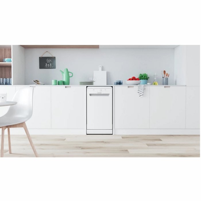 Trauku mazgājamā mašīna Indesit DSFE 1B10
