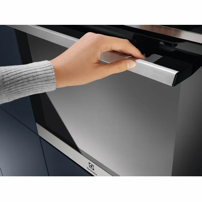 Cepeškrāsnis Electrolux EOC9P31WX