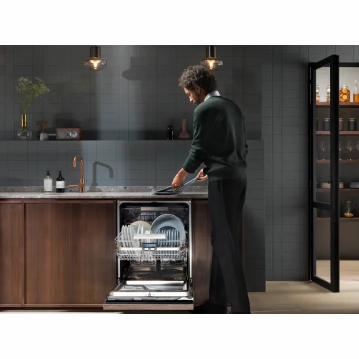 Trauku mazgājamā mašīna Electrolux EEC767310L