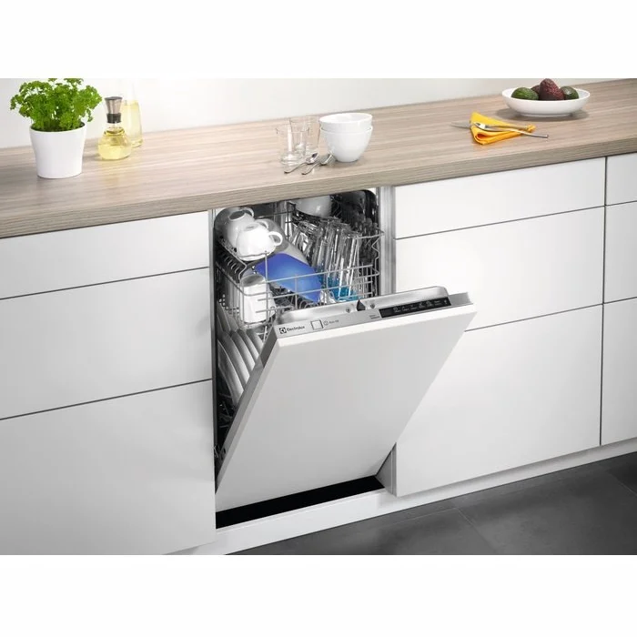 Trauku mazgājamās mašīnas Electrolux ESL4581RO