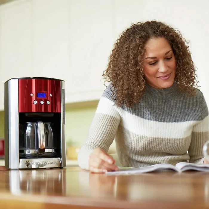 Kafijas automāts Russell Hobbs Luna Solar Red 23240-56