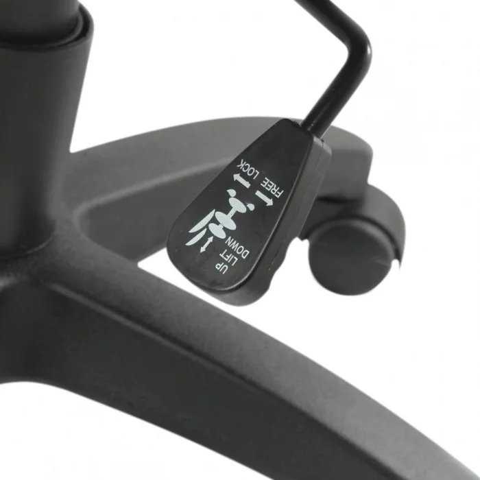 White Shark Kings Throne Black Red