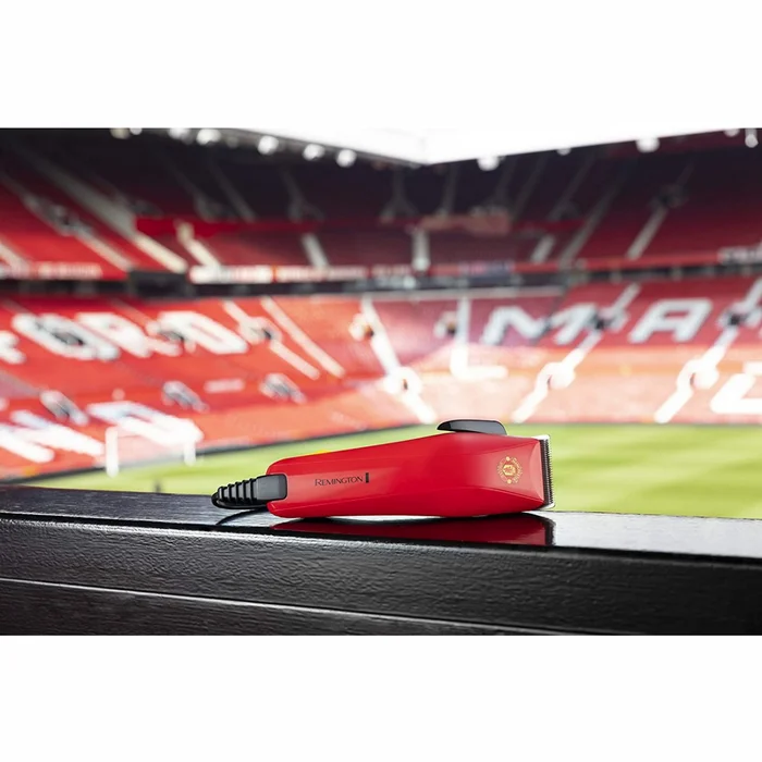 Matu griežamā mašīna Remington HC5038 Manchester United Edition