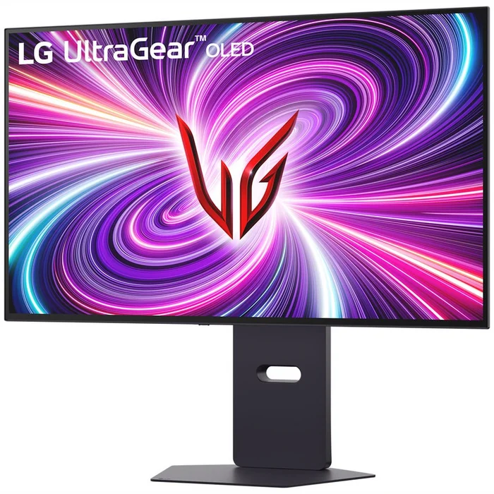 LG UltraGear OLED 32GX870A-B 31.5"