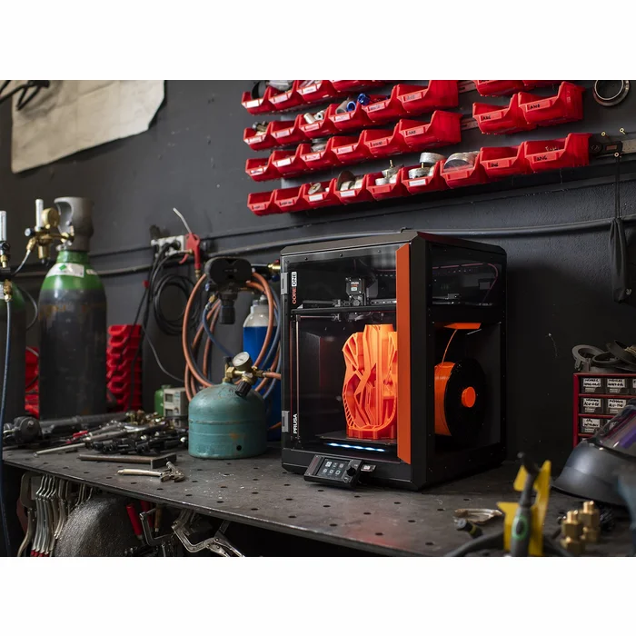 Prusa CORE One salikts 3D Printeris