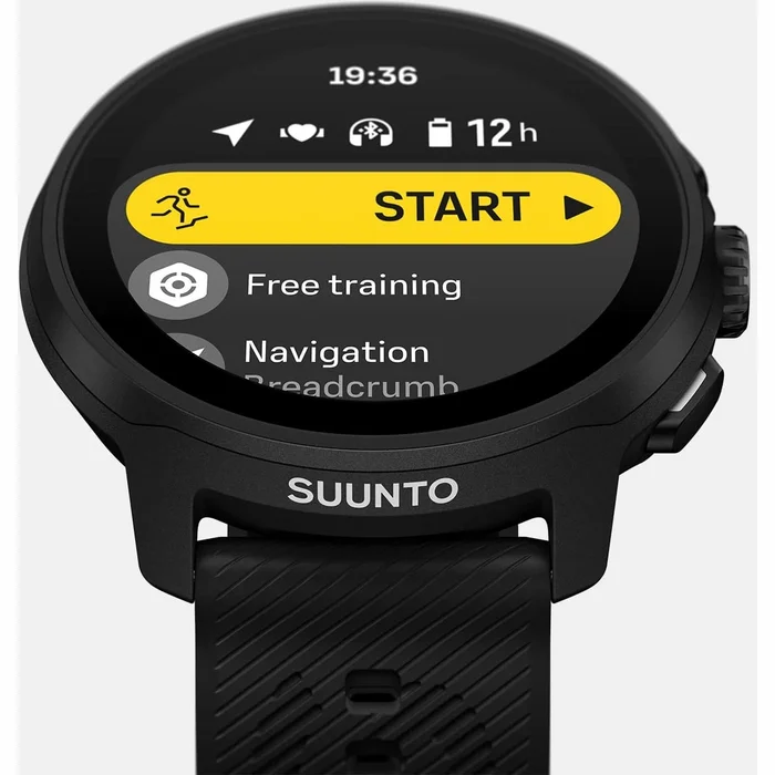 Suunto Run All Black with Silicone Strap