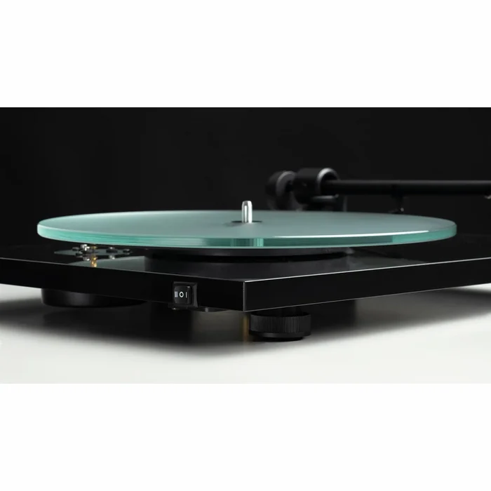 Pro-Ject T1 Evo (OM10) - Piano Black