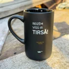 Nelūgtie viesi krūze "Ir Tirsā"